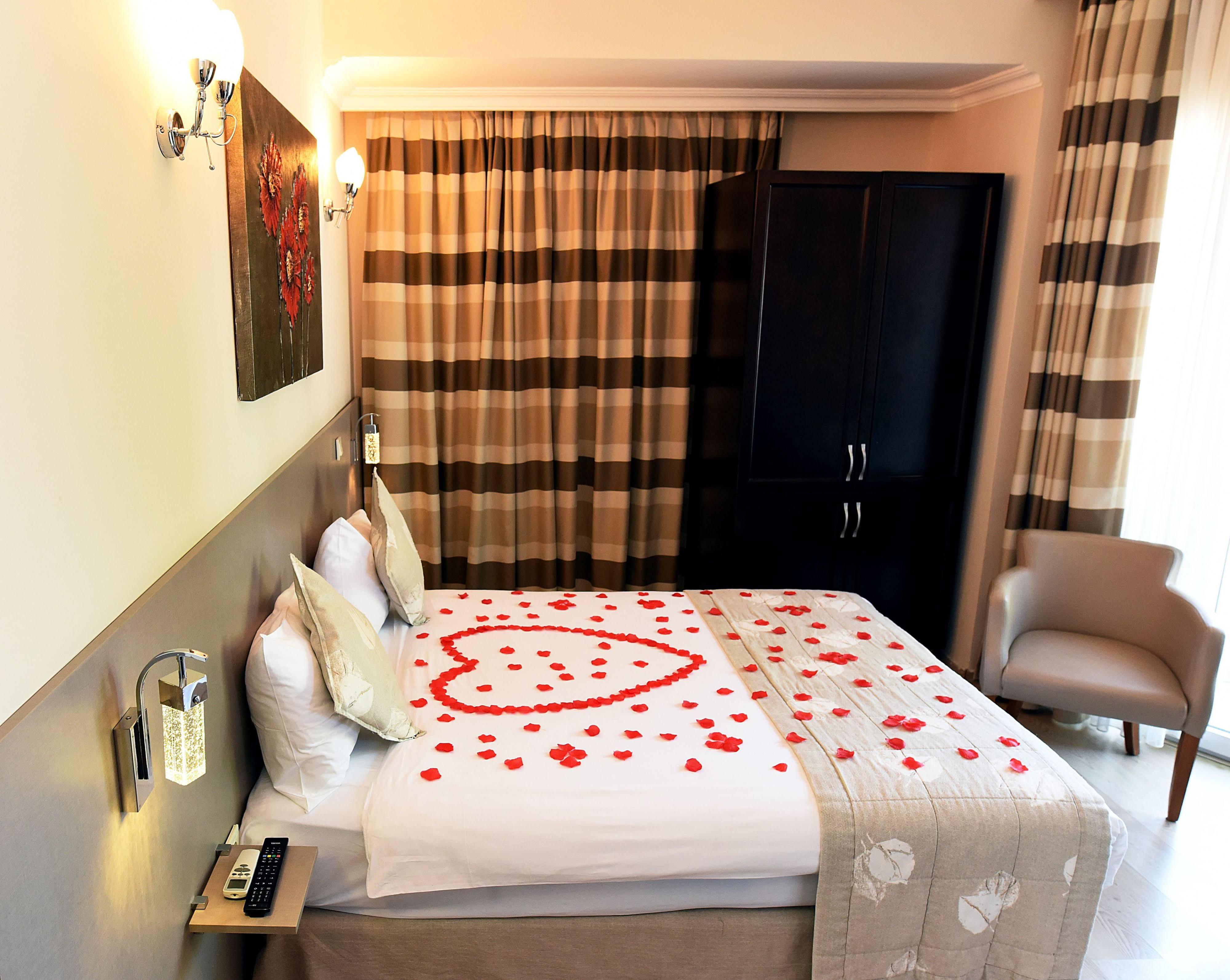 Marine House Boutique Hotel Adalar Luaran gambar