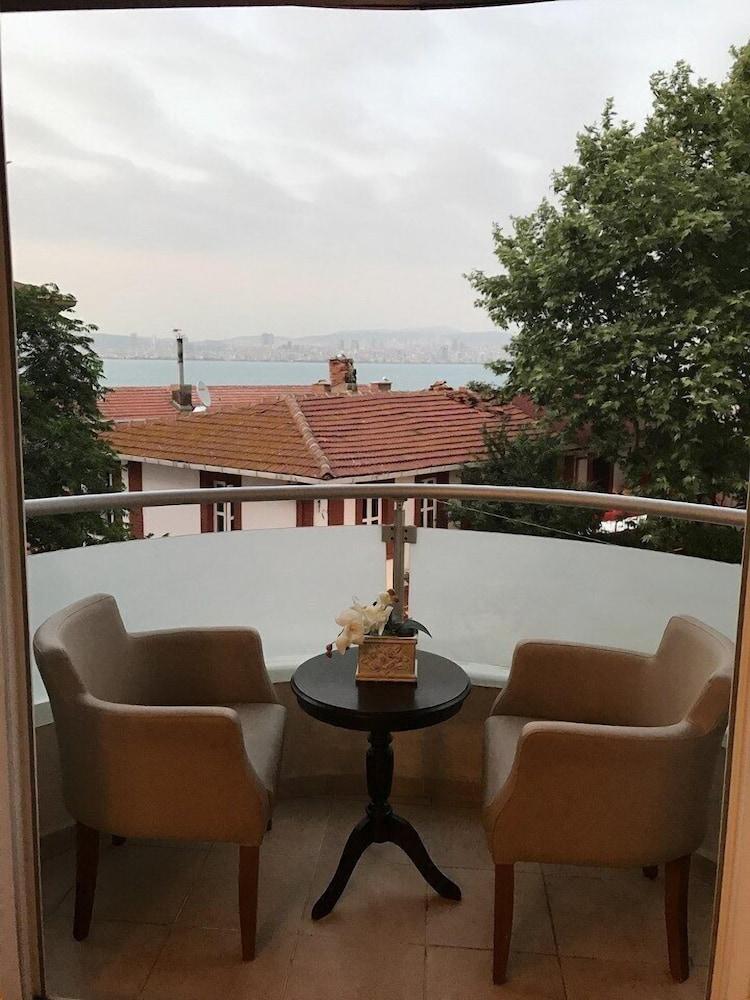 Marine House Boutique Hotel Adalar Luaran gambar
